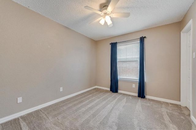 4958 Briar Oaks Lane, Grand Prairie, TX 75052