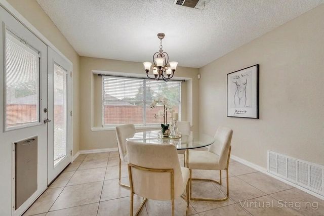 4958 Briar Oaks Lane, Grand Prairie, TX 75052