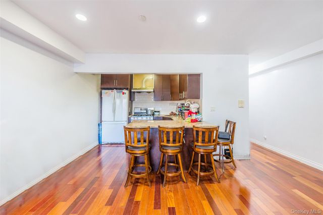 71-19 162 Street 3D, Fresh Meadows, NY 11365
