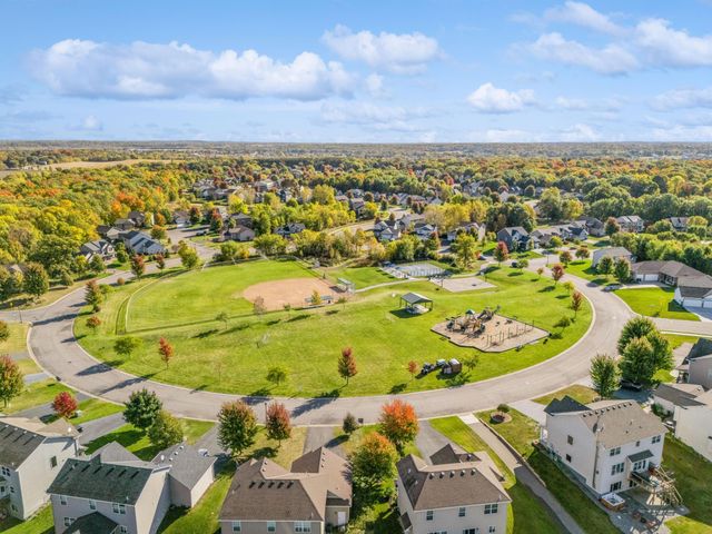 8540 Farmstead Avenue NE, Monticello, MN 55362