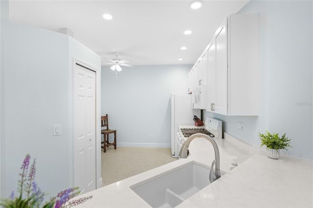 4211 CASCADE FALLS DRIVE, Sarasota, FL 34243