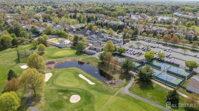 17 Kingston Court, Monroe, NJ 08831