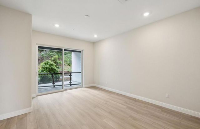 2737 Tiburon Street, San Mateo, CA 94403