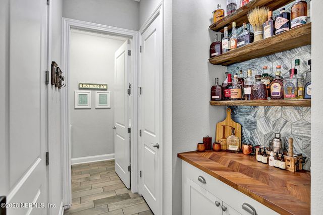 210 PRINCE ALBERT Avenue, St. Johns, FL 32259
