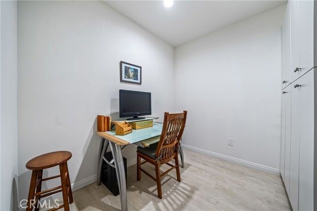 1101 N Maclay 9, San Fernando, CA 91340