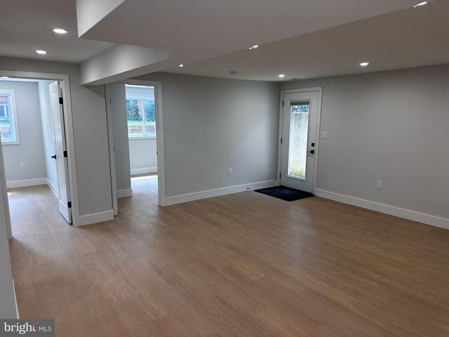 7506 WELLESLEY DR, College Park, MD 20740