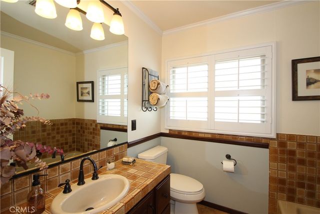 2906 Petaluma, Long Beach, CA 90815
