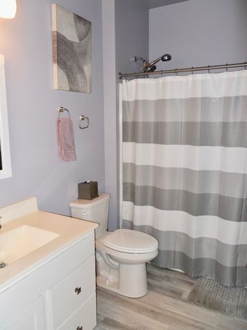 979 Crestview Lane, Pingree Grove, IL 60140