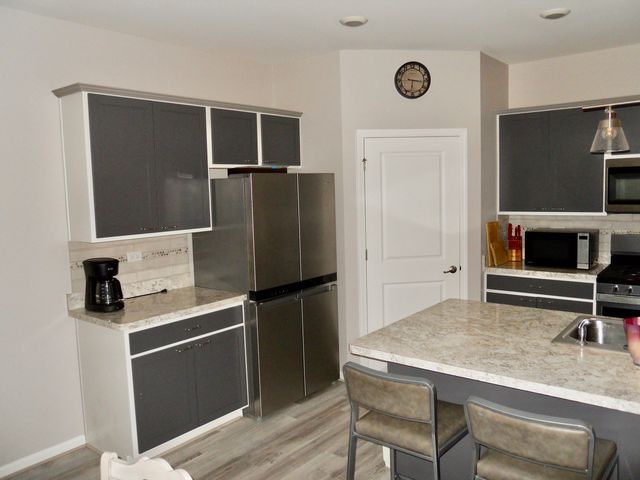 979 Crestview Lane, Pingree Grove, IL 60140