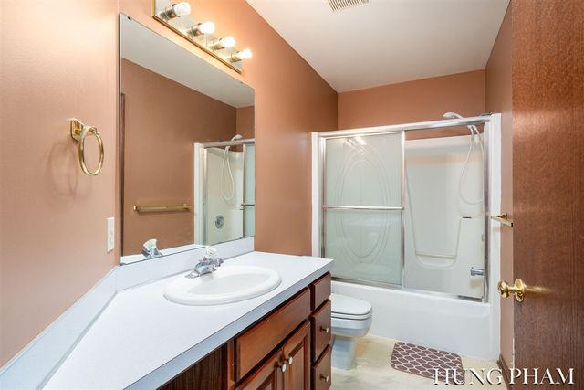 2277 Vantage Court, Caledonia, MI 49316