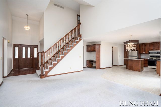 2277 Vantage Court, Caledonia, MI 49316