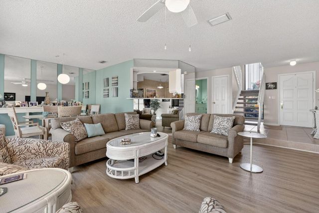 830 Windermere Way, Palm Beach Gardens, FL 33418