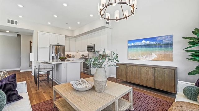 1308 Hummingbird Place, Montebello, CA 90640