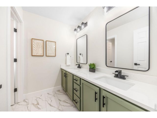 1555 Benfleet Ct, Windsor, CO 80550