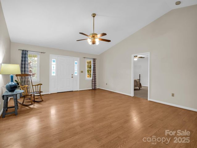 112 Serenity Circle, Hendersonville, NC 28792