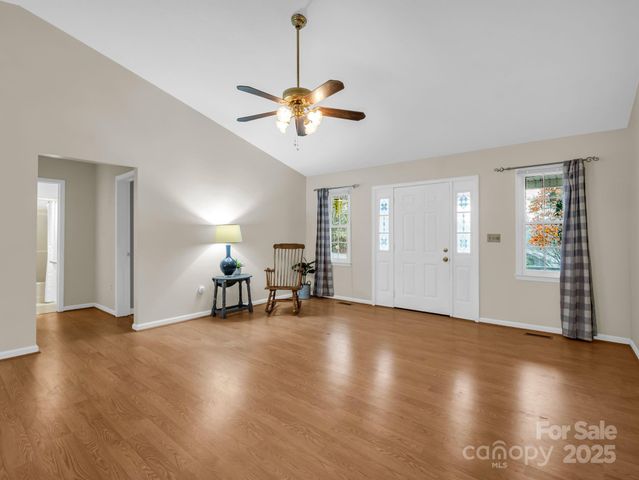 112 Serenity Circle, Hendersonville, NC 28792