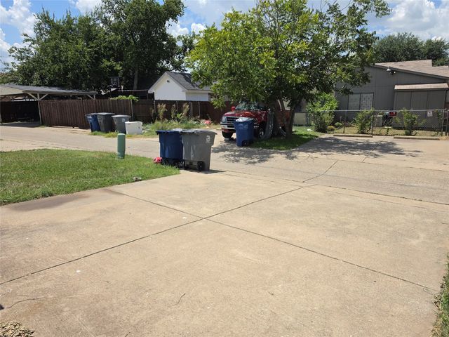 7129 Sorcey Road, Dallas, TX 75249