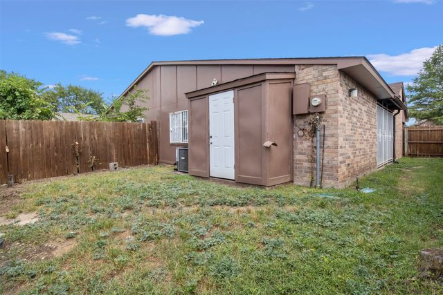 7129 Sorcey Road, Dallas, TX 75249
