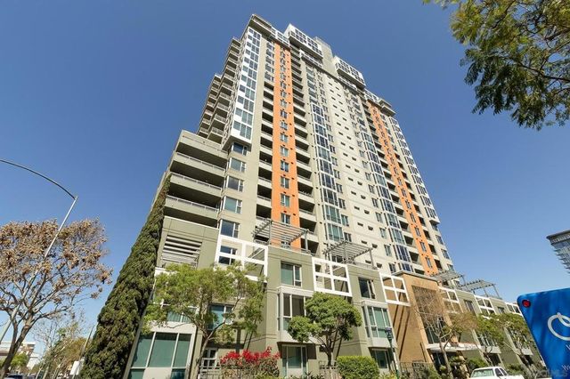 300 W Beech 1908, San Diego, CA 92101