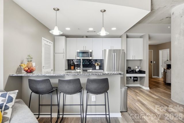 210 N Church Street 1803, Charlotte, NC 28202