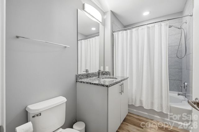 210 N Church Street 1803, Charlotte, NC 28202
