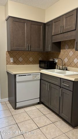 11467 FORT CAROLINE LAKES Drive N, Jacksonville, FL 32225