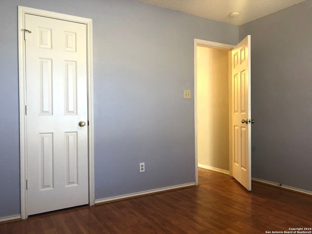 10718 VOLLMER LN, San Antonio, TX 78254