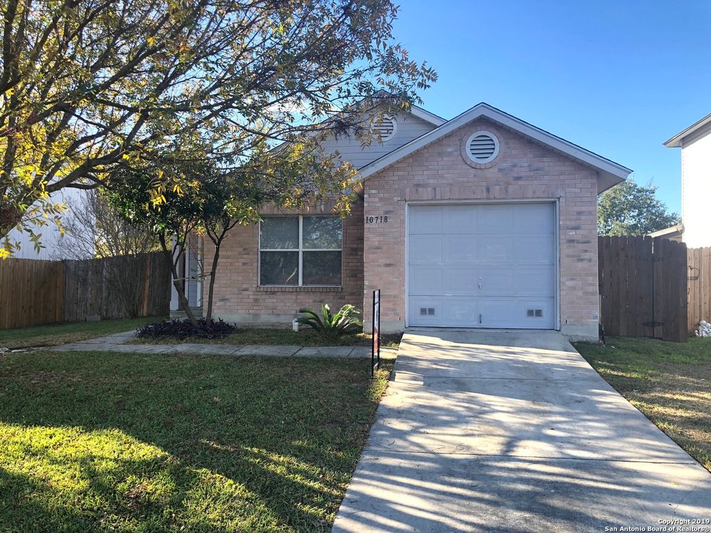 10718 VOLLMER LN, San Antonio, TX 78254