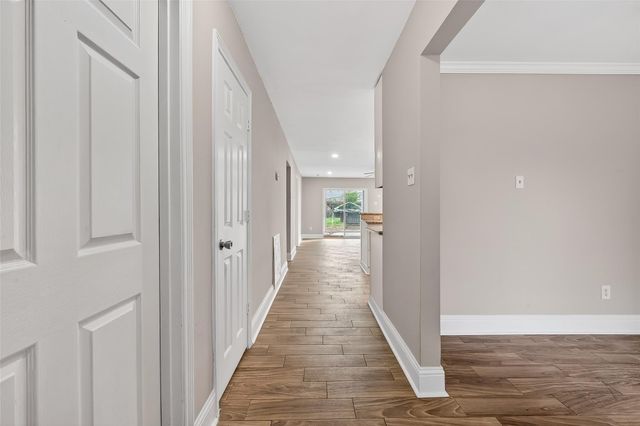 11107 Cedarview Lane, Houston, TX 77041
