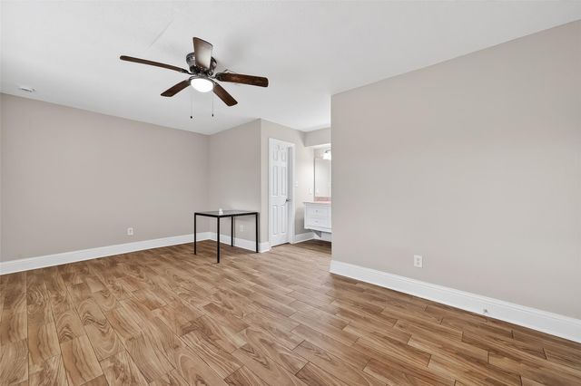 11107 Cedarview Lane, Houston, TX 77041