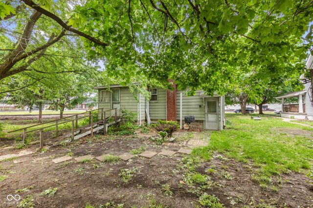 611 N Main Street, Tipton, IN 46072