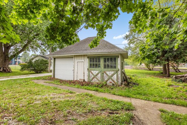 611 N Main Street, Tipton, IN 46072