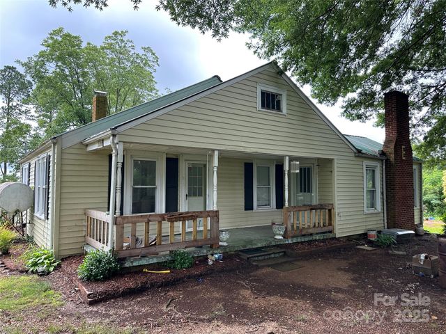 30497 Orchard Lane, Albemarle, NC 28001