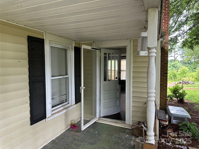 30497 Orchard Lane, Albemarle, NC 28001