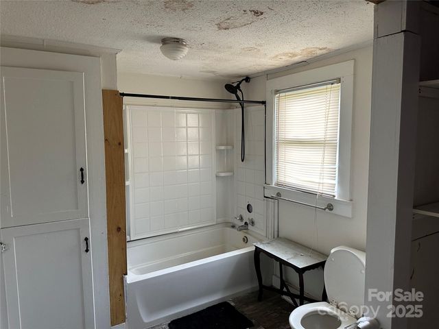 30497 Orchard Lane, Albemarle, NC 28001