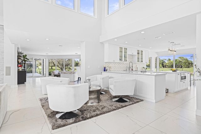 6549 Eastpointe Pines Street, Palm Beach Gardens, FL 33418