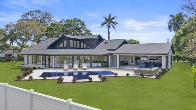 6549 Eastpointe Pines Street, Palm Beach Gardens, FL 33418