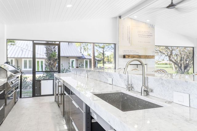 6549 Eastpointe Pines Street, Palm Beach Gardens, FL 33418