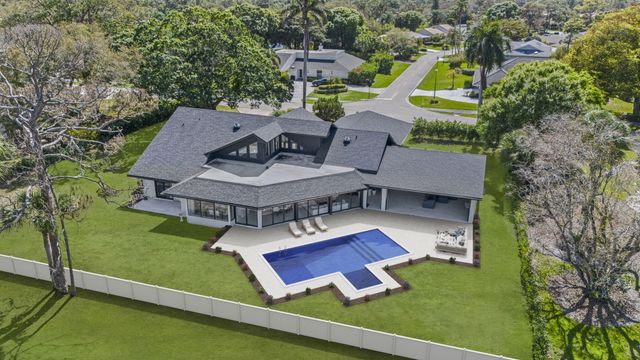 6549 Eastpointe Pines Street, Palm Beach Gardens, FL 33418