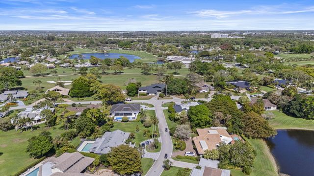 6549 Eastpointe Pines Street, Palm Beach Gardens, FL 33418