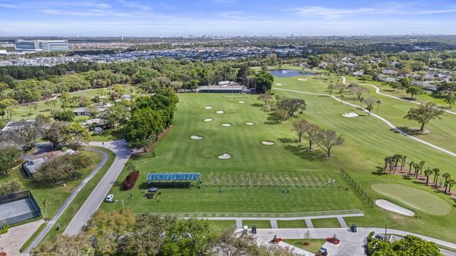 6549 Eastpointe Pines Street, Palm Beach Gardens, FL 33418