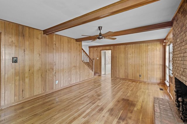 9704 Catskill Road, Little Rock, AR 72227