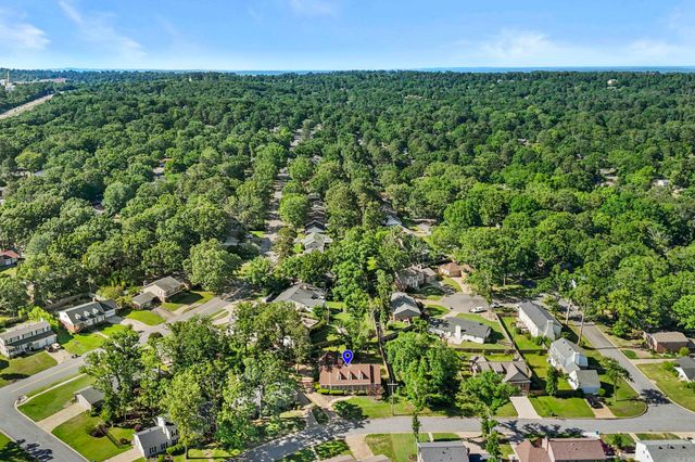 9704 Catskill Road, Little Rock, AR 72227