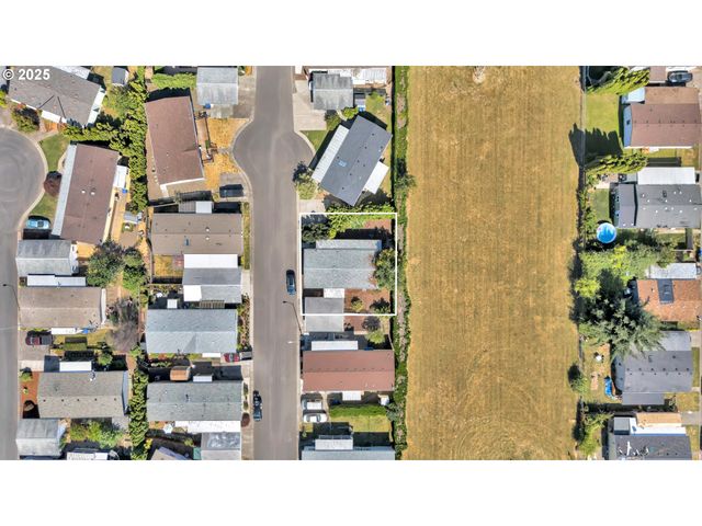 5422 PORTLAND Rd 120, Salem, OR 97305