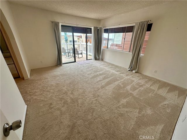 205 18th Street, Manhattan Beach, CA 90266