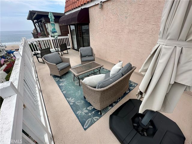205 18th Street, Manhattan Beach, CA 90266