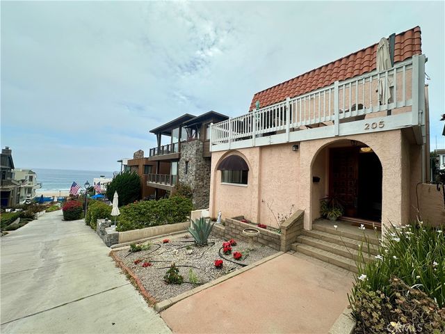 205 18th Street, Manhattan Beach, CA 90266
