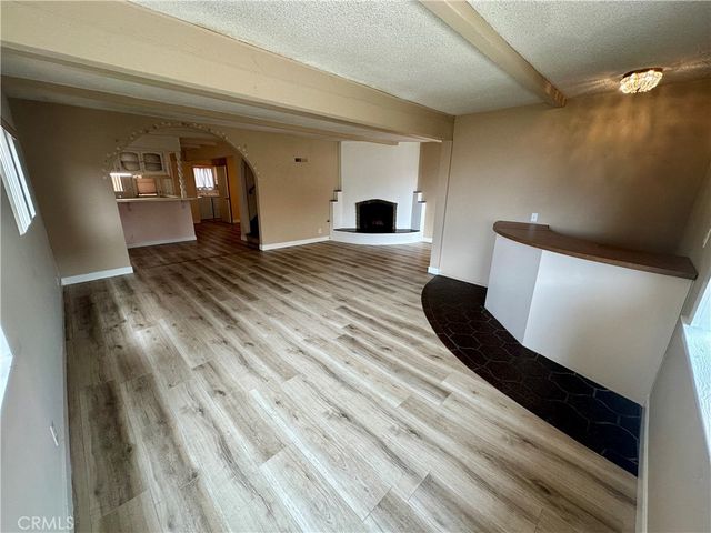 205 18th Street, Manhattan Beach, CA 90266