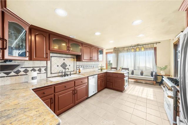 1465 Via Coronel, Palos Verdes Estates, CA 90274