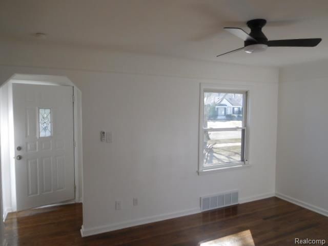 13680 Borgman Street, Oak Park, MI 48237